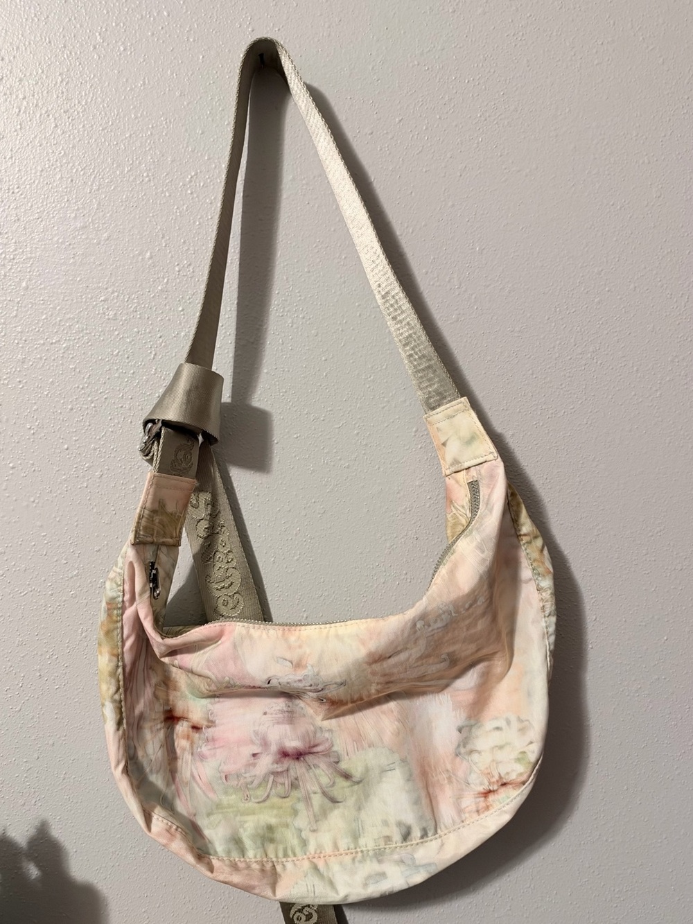 BAGGU x COLLINA STRADA- Cream Chrysanthemum - Picture 2 of 3